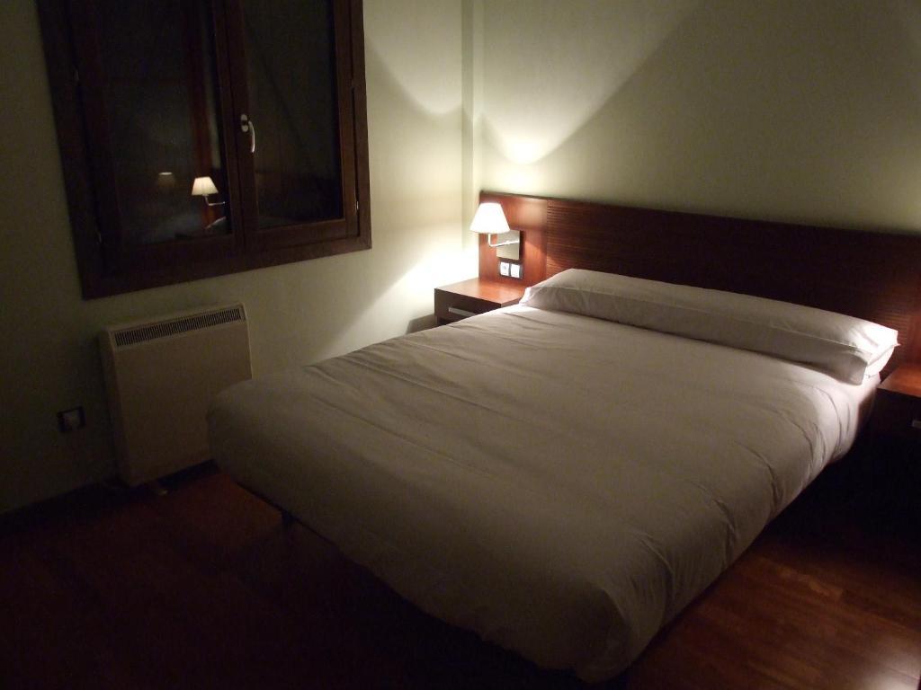 Villanúa Roca Nevada Suites חדר תמונה